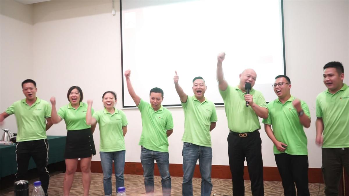 2019年东莞伟盛中高层管理年中述职报告暨拓展活动!